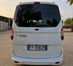 Auto - Ford tourneo courier 1.5 tdci 95 cv plus