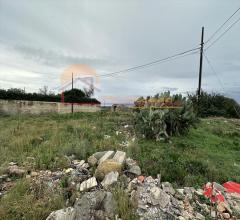 Appartamenti in Vendita - Terreno edificabile in vendita a siracusa via elorina