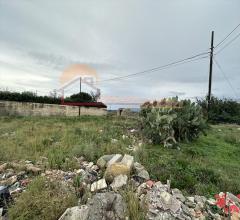 Appartamenti in Vendita - Terreno edificabile in vendita a siracusa via elorina