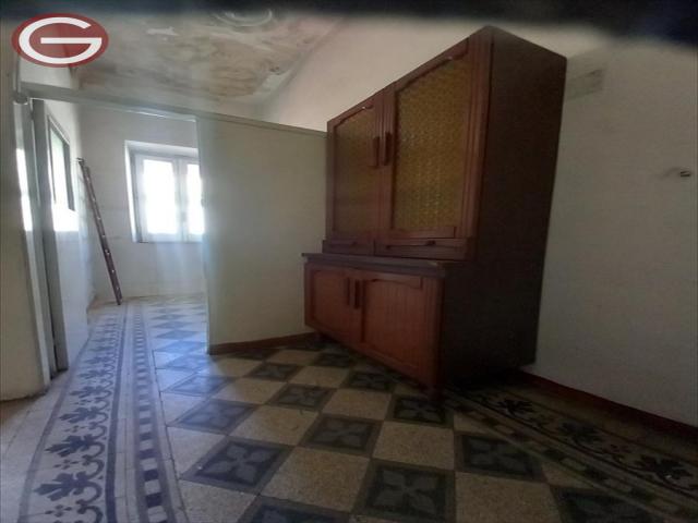 Appartamenti in Vendita - Casa indipendente in vendita a polistena centrale