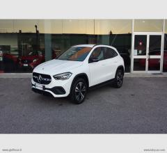 Mercedes-benz gla 200 d automatic sport plus