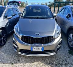 Auto - Kia carens 1.7 crdi 115 cv business class