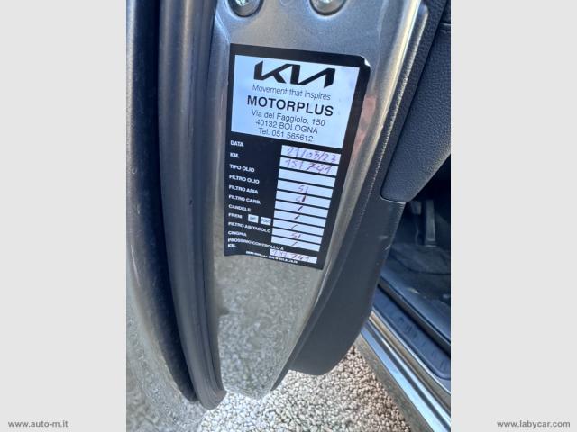 Auto - Kia carens 1.7 crdi 115 cv business class