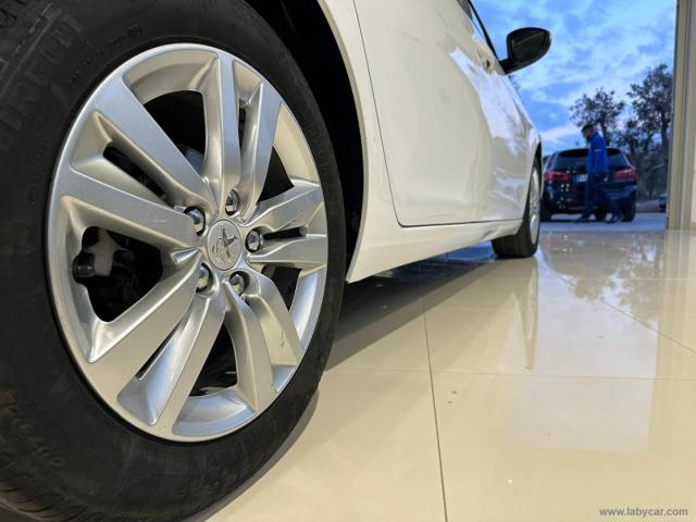 Auto - Peugeot 308 1.6 e-hdi 115 cv s&s business