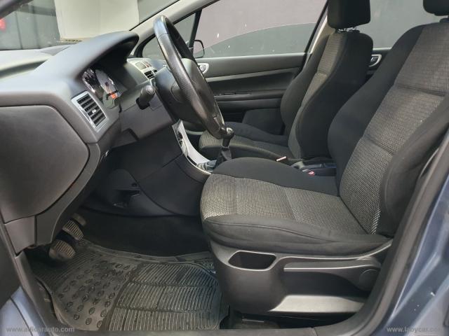 Auto - Peugeot 307 1.6 16v sw australian