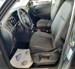 Auto - Volkswagen tiguan 1.6 tdi sport bmt r-line