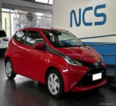 Auto - Toyota aygo 1.0 vvt-i 69 cv 5p. x-play