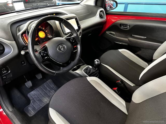 Auto - Toyota aygo 1.0 vvt-i 69 cv 5p. x-play
