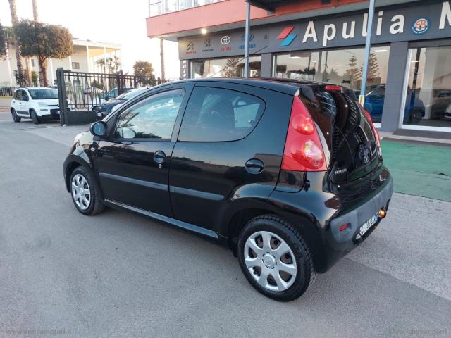 Auto - Peugeot 107 1.0 68 cv 3p. sweet years 2tronic