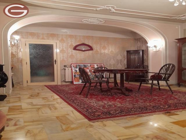 Appartamenti in Vendita - Casa indipendente in vendita a polistena centro storico