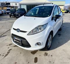Auto - Ford fiesta 1.4 5p. bz.- gpl business