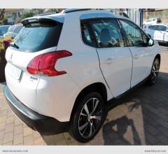 Auto - Peugeot 2008 1.6 e-hdi 92 cv s&s allure
