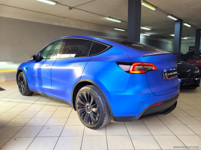 Auto - Tesla model y long range awd