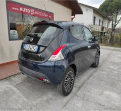 Auto - Lancia ypsilon 1.2 69 cv 5p. gold