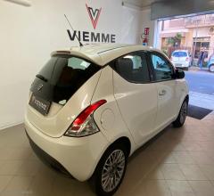 Auto - Lancia ypsilon 1.3 mjt 95 cv 5p. s&s platinum