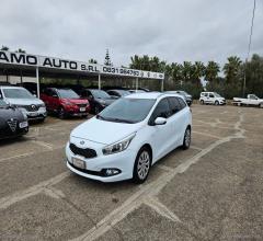 Auto - Kia cee d 1.4 crdi sw cool