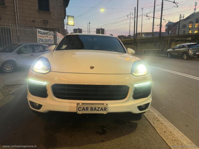 Auto - Porsche cayenne 3.0 diesel platinum edition