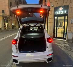 Auto - Porsche cayenne 3.0 diesel platinum edition