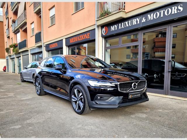 Volvo v60 cross country d4 awd geartronic pro