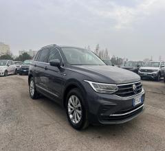 Auto - Volkswagen tiguan 2.0 tdi 150cv scr dsg life