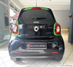 Auto - Smart forfour electric drive passion