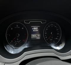Auto - Audi q3 2.0 tdi s line