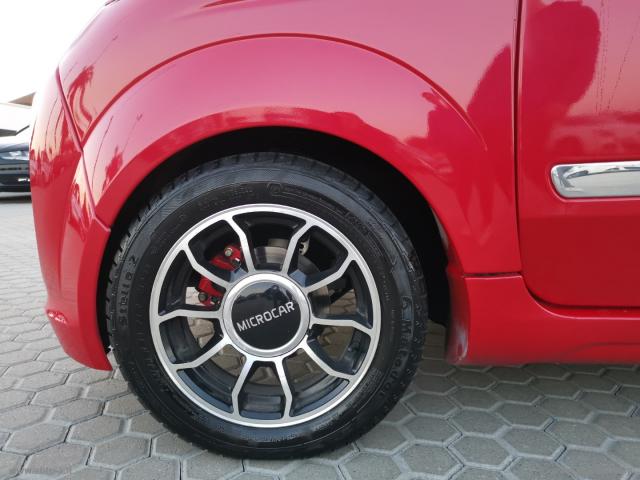 Auto - Microcar mgo 3 progress premium highland