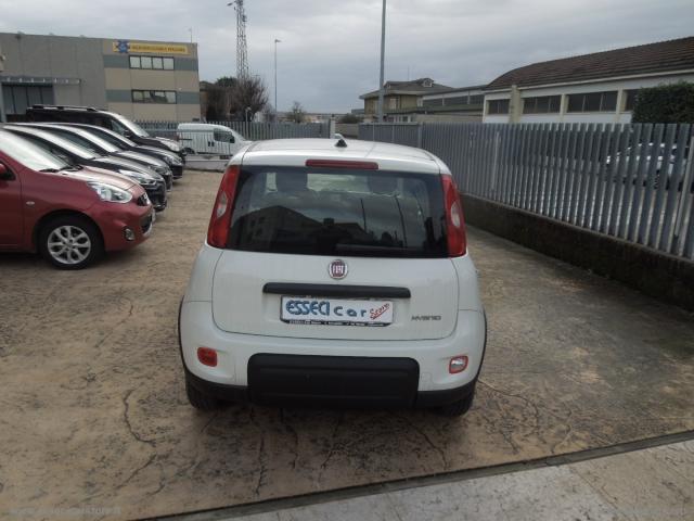 Auto - Fiat panda 1.0 firefly s&s hybrid