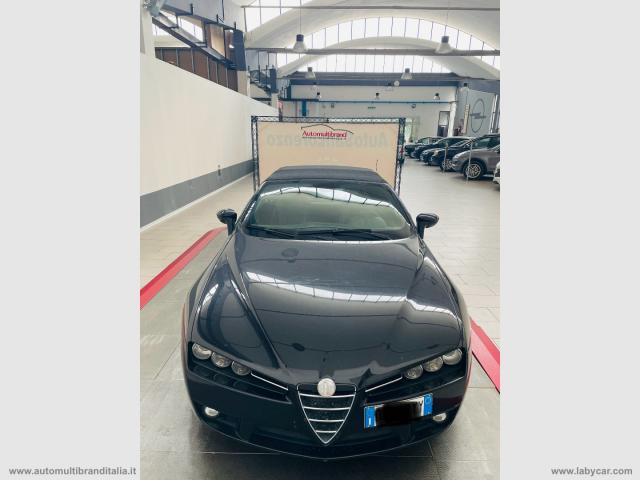 Auto - Alfa romeo spider 2.2 jts