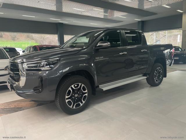 Toyota hilux 2.4 d-4d a/t 4wd 4p. dc executive