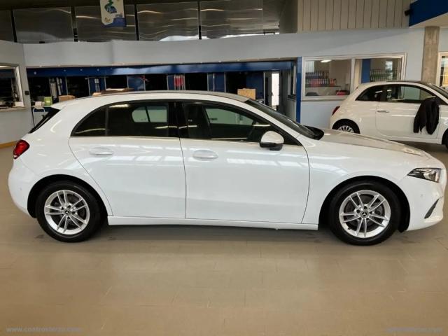 Auto - Mercedes-benz a 180 d business extra