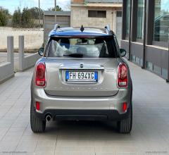 Auto - Mini mini cooper d hype countryman aut