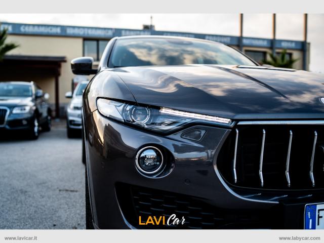 Auto - Maserati levante v6 diesel 275 cv awd