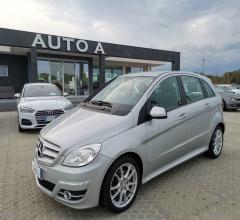 Auto - Mercedes-benz b 200 cdi premium