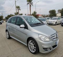 Auto - Mercedes-benz b 200 cdi premium
