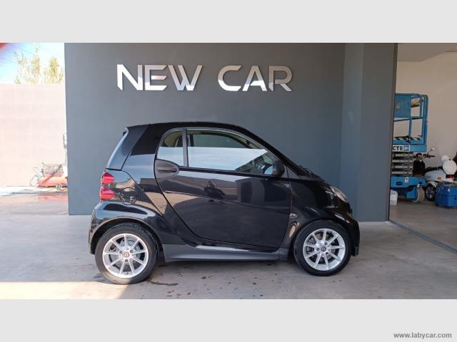 Auto - Smart fortwo 1000 52 kw mhd coupÃ© passion