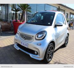 Auto - Smart fortwo 90 0.9 t twinamic cabrio prime