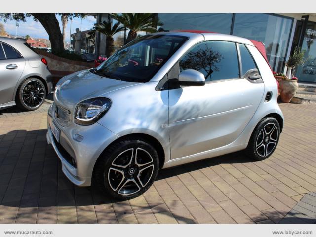 Auto - Smart fortwo 90 0.9 t twinamic cabrio prime