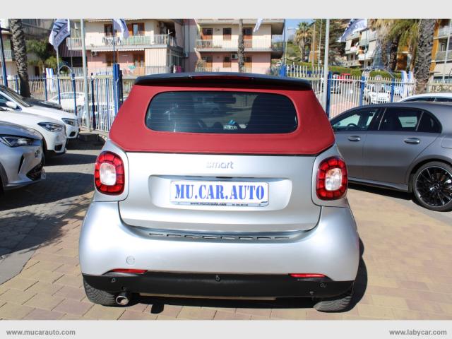 Auto - Smart fortwo 90 0.9 t twinamic cabrio prime