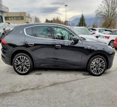 Auto - Maserati 2.0 mhev 300 cv gt