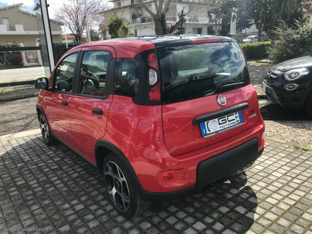 Auto - Fiat panda 1.0 firefly s&s hybrid sport