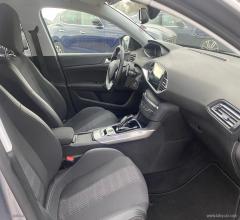 Auto - Peugeot 308 bluehdi 130 s&s eat8 allure
