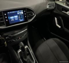 Auto - Peugeot 308 1.6 hdi 92 cv active