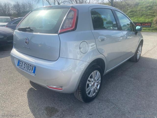 Auto - Fiat punto 1.4 8v 5p. natural power lounge