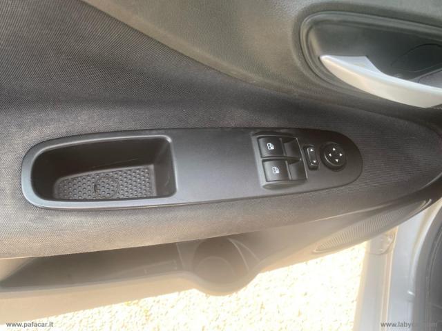 Auto - Fiat punto 1.4 8v 5p. natural power lounge