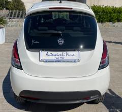 Auto - Lancia ypsilon 1.2 69 cv 5p. gpl ecochic ele.bl