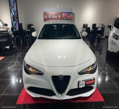Auto - Alfa romeo giulia 2.2 td 180 cv at8 super