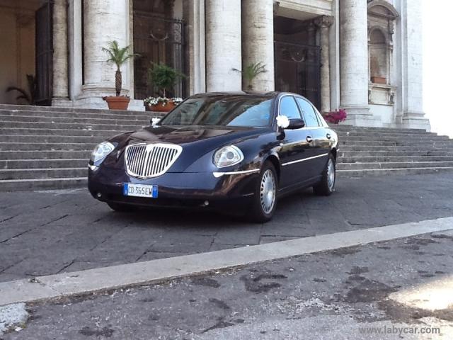 Auto - Lancia thesis 2.4 jtd emblema