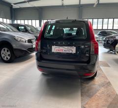 Auto - Volvo v50 1.6 d drive momentum