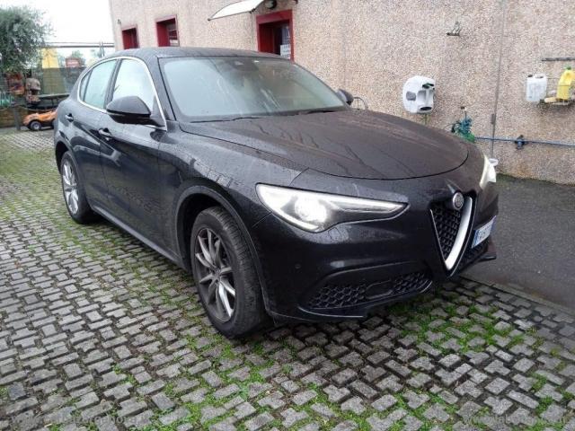 Auto - Alfa romeo stelvio 2.2 t.diesel 160cv at8 rwd bus.